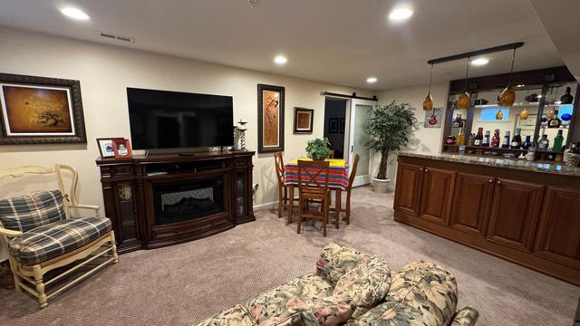 2632 ISLAND GROVE BLVD, Frederick, MD 21701