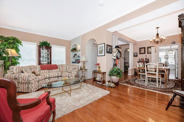2632 ISLAND GROVE BLVD, Frederick, MD 21701