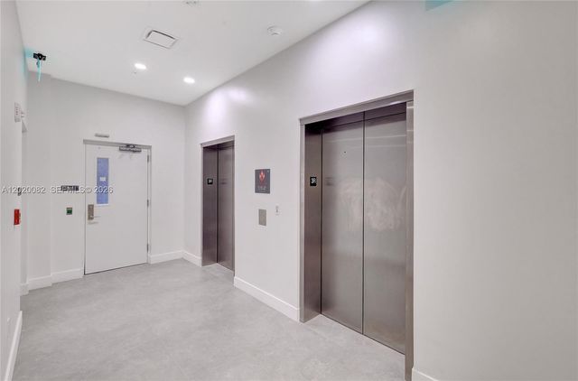 21290 Biscayne 412 412, Aventura, FL 33180