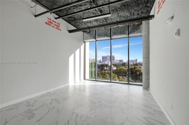 21290 Biscayne 412 412, Aventura, FL 33180