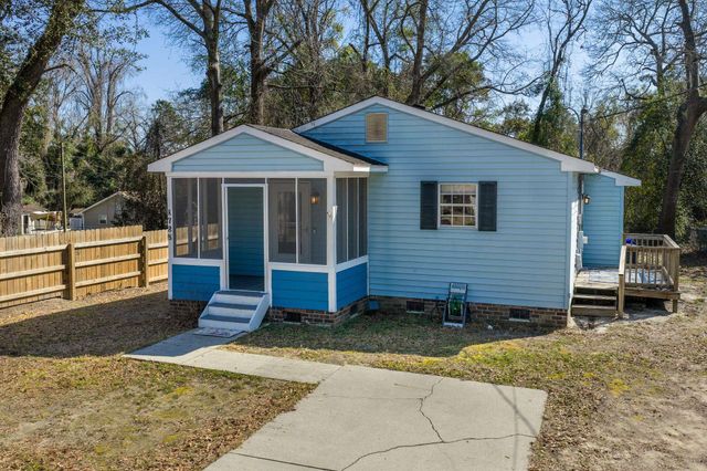 1725 Spivey Ave., Conway, SC 29527