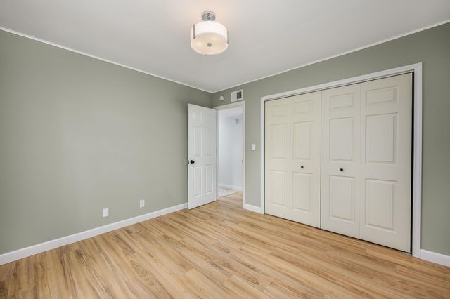 1725 Spivey Ave., Conway, SC 29527