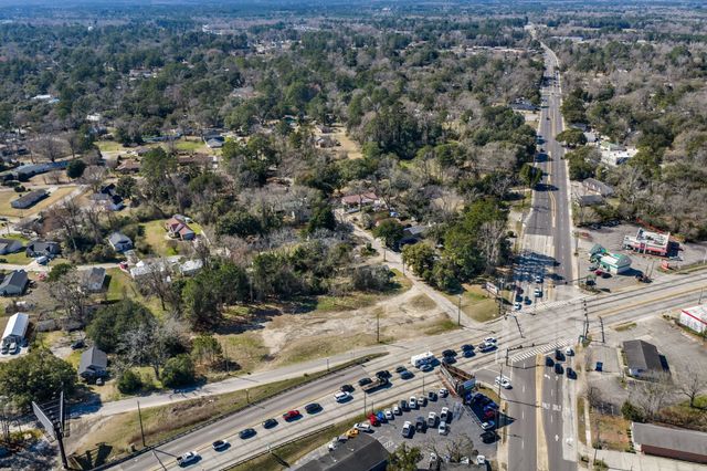 1725 Spivey Ave., Conway, SC 29527