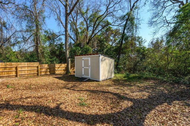 1725 Spivey Ave., Conway, SC 29527