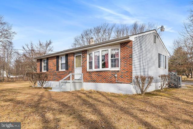 468A GARNET MINE RD, Upper Chichester, PA 19061