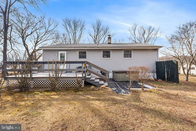 468A GARNET MINE RD, Upper Chichester, PA 19061