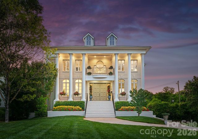 1120 Chollywood Drive, Charlotte, NC 28211