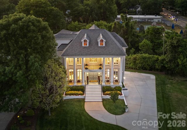 1120 Chollywood Drive, Charlotte, NC 28211