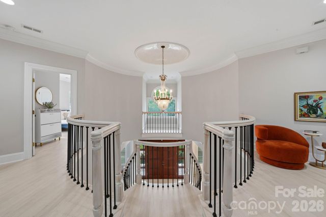1120 Chollywood Drive, Charlotte, NC 28211