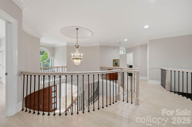 1120 Chollywood Drive, Charlotte, NC 28211