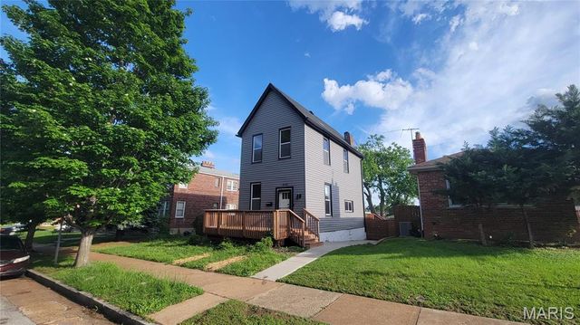 3712 Phillips Place, St Louis, MO 63116