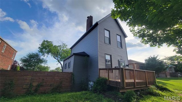 3712 Phillips Place, St Louis, MO 63116