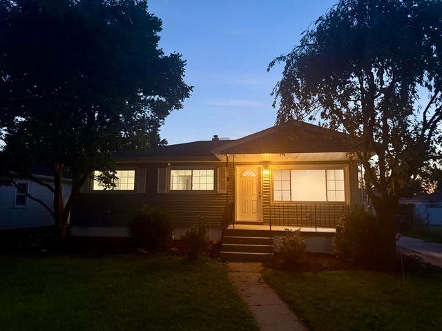 8144 Grace Place, Highland, IN 46322