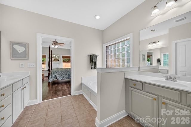 618 Adams Ridge Drive, Fort Mill, SC 29715