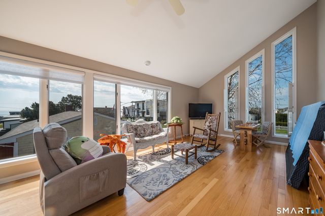 6 Leeway Drive, Westbrook, CT 06498