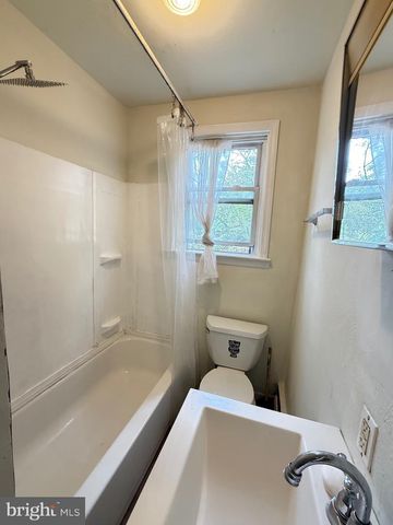 796 S 1ST AVE, Coatesville, PA 19320