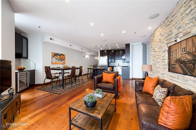 701 W Lakeside Avenue 1103, Cleveland, OH 44113