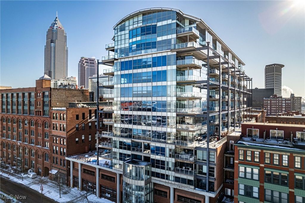701 W Lakeside Avenue 1103, Cleveland, OH 44113
