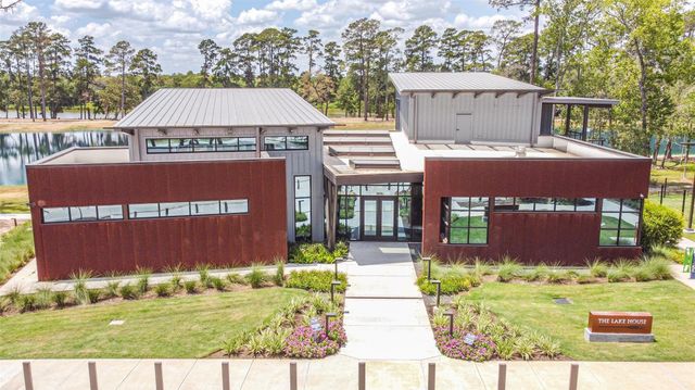 718 Santa Elena Trail, Conroe, TX 77304