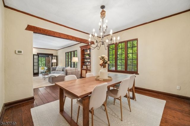 46 Stocker Rd, Verona Twp., NJ 07044