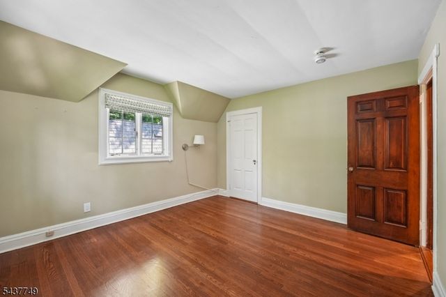 46 Stocker Rd, Verona Twp., NJ 07044