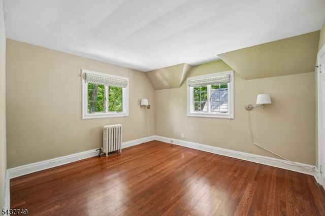 46 Stocker Rd, Verona Twp., NJ 07044