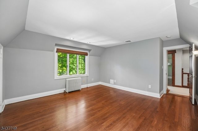 46 Stocker Rd, Verona Twp., NJ 07044