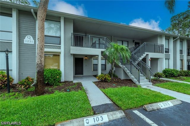 1231 Commonwealth CIR Q103, Naples, FL 34116