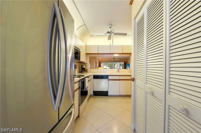 1231 Commonwealth CIR Q103, Naples, FL 34116