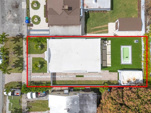 2357 SW 11th Ter, Miami, FL 33135