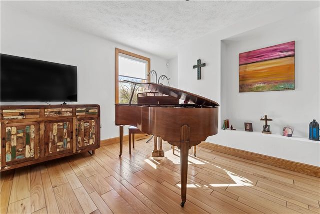 289 Cornish Rd, Springhill Twp, PA 15451