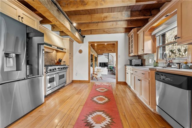 289 Cornish Rd, Springhill Twp, PA 15451