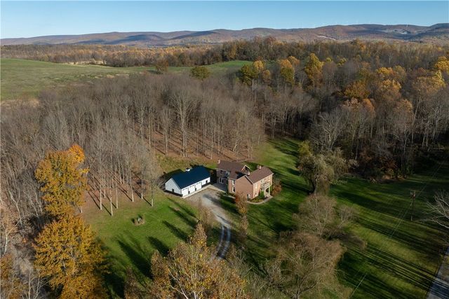 289 Cornish Rd, Springhill Twp, PA 15451