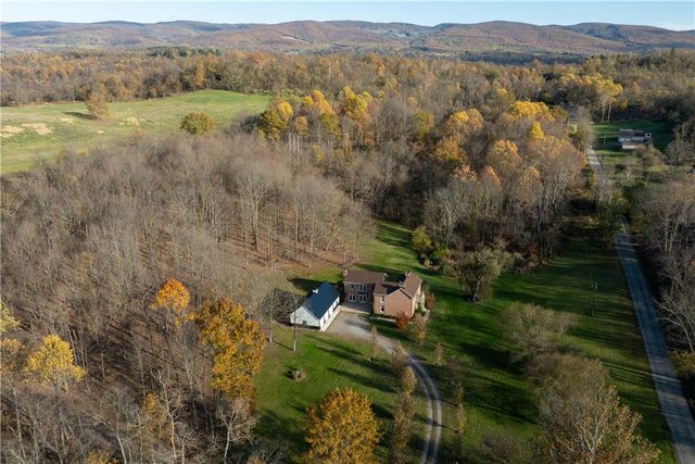 289 Cornish Rd, Springhill Twp, PA 15451