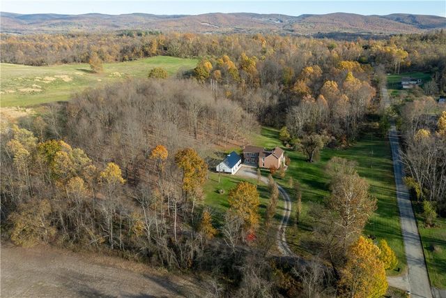 289 Cornish Rd, Springhill Twp, PA 15451