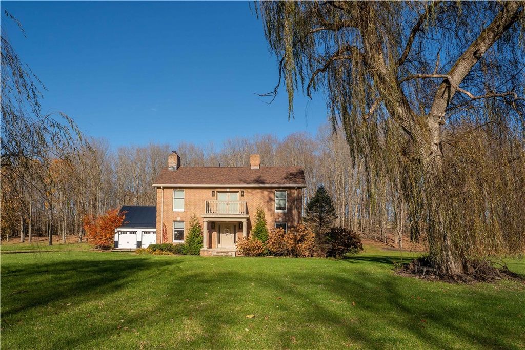 289 Cornish Rd, Springhill Twp, PA 15451