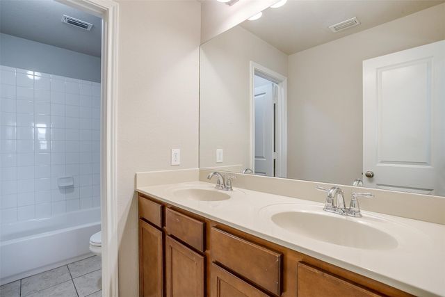 114 Parkview Drive, Aledo, TX 76008