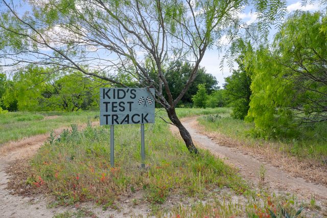 114 Parkview Drive, Aledo, TX 76008