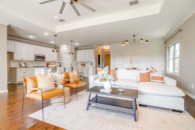 114 Parkview Drive, Aledo, TX 76008