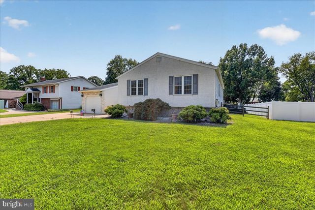 130 GARWOOD DR, Bear, DE 19701