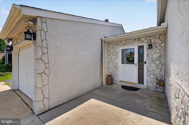 130 GARWOOD DR, Bear, DE 19701