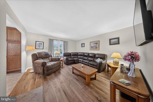 130 GARWOOD DR, Bear, DE 19701