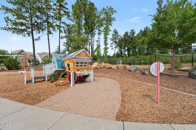 261 Mindees Lane, Pittsboro, NC 27312