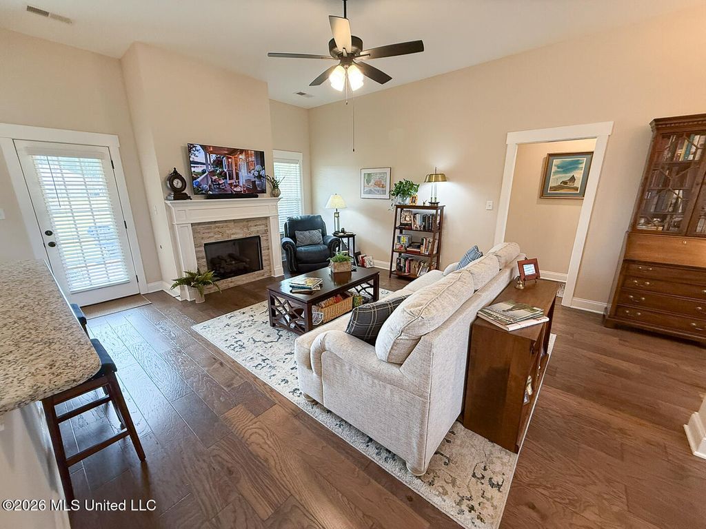 689 Holiday Cove, Hernando, MS 38632 — photo 5