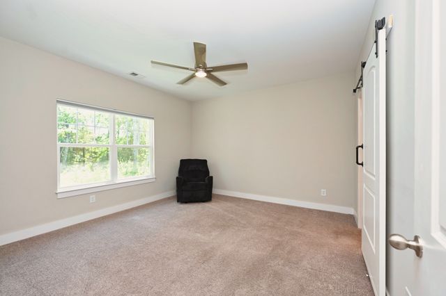 1144 Lock 4 Rd Unit J2, Gallatin, TN 37066