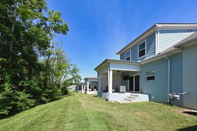 1144 Lock 4 Rd Unit J2, Gallatin, TN 37066