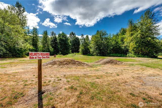 67 3 Schinn Canyon Circle, Deming, WA 98244