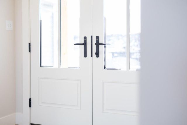 2822 MISTY FLOWER DR, Columbia, MO 65203