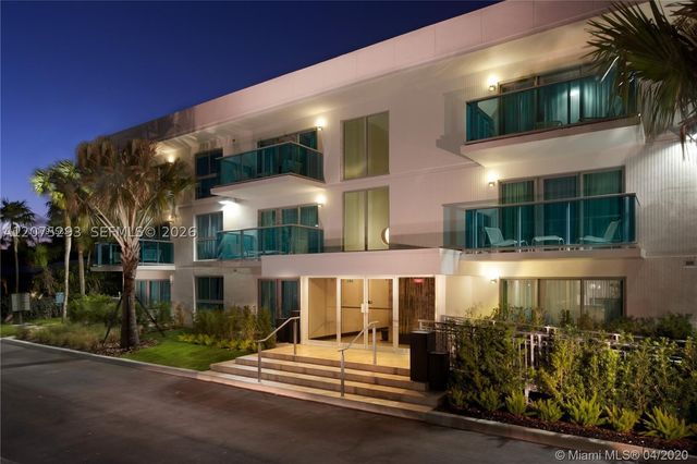 290 Bal Bay Dr 104, Bal Harbour, FL 33154