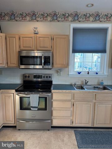 133 PINECREST LN, Lansdale, PA 19446